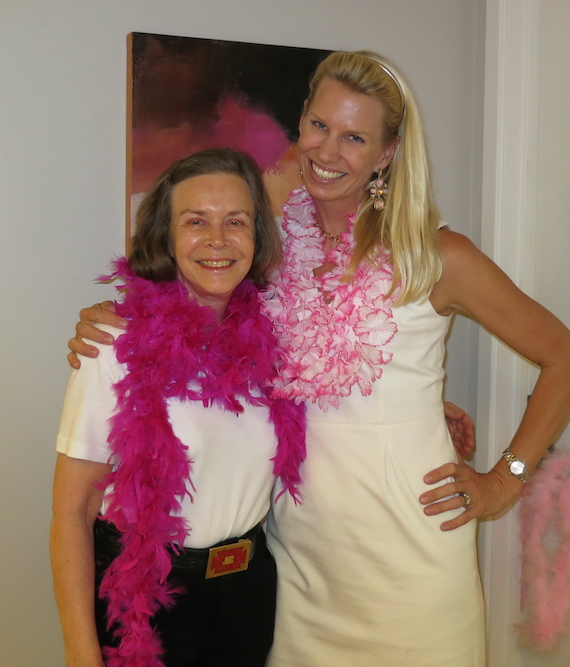 Who doesn’t love pink feather boas!?